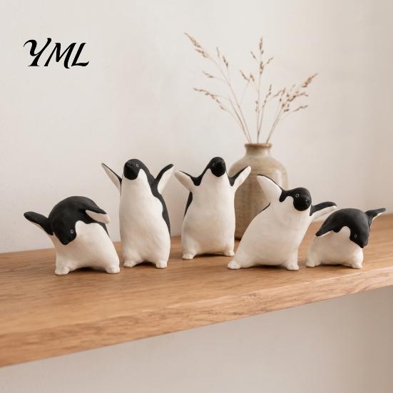 Playful Home Embellishments Cute Penguin Figurine, Nordic Style Small Animal Statue, Whimsical Modern Accents Desk Shelf Tabletop Decor Ornament, Gift