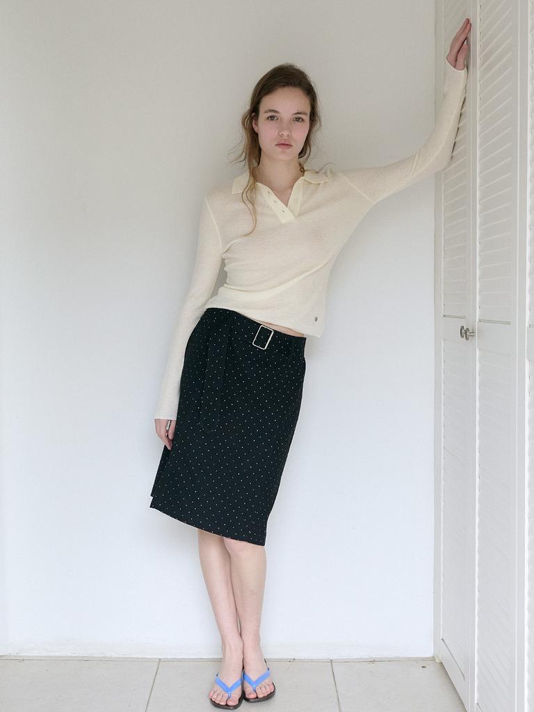 Elssibeui Soft Chevron Collar Knit_Cream