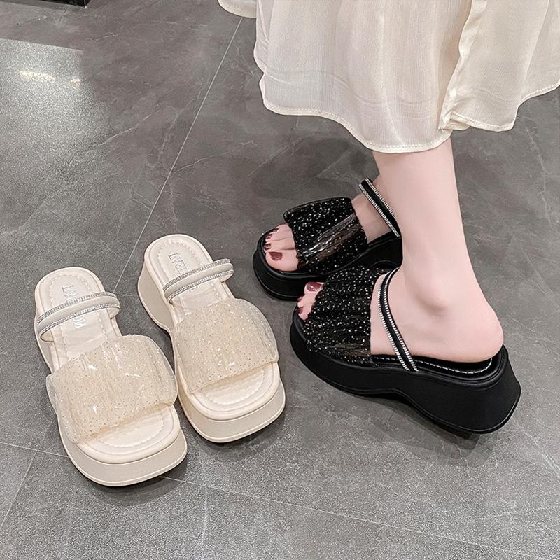 Sandalen mit dicker Sohle, Damen 2025 Sommer Neue Oberbekleidung Schwamm-Zehensandalen, Modische und einfache Strass-Strand-Römerschuhe