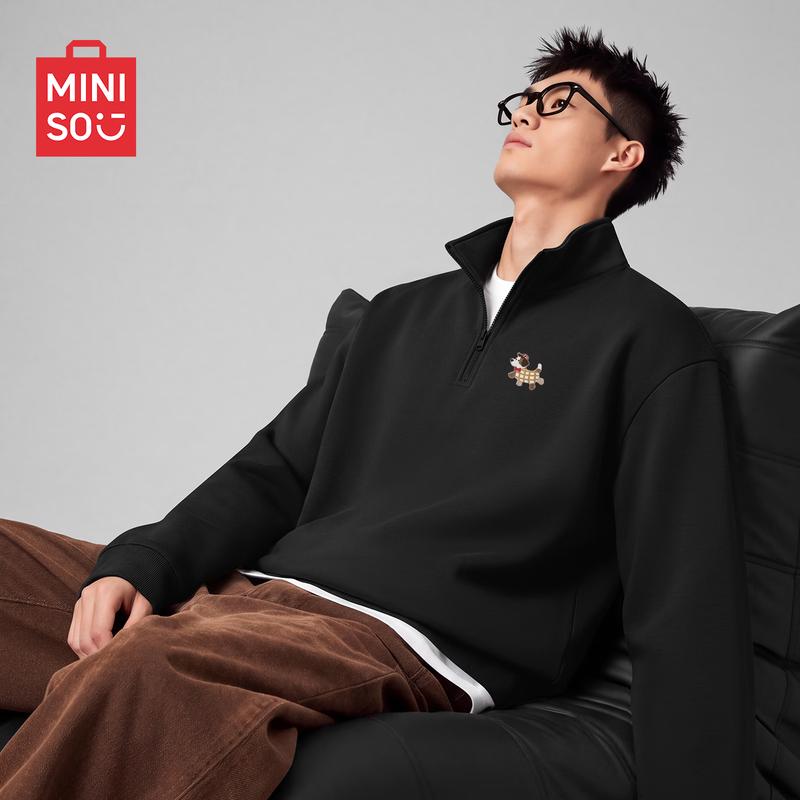 MINISO Men's Half-Zip Pullover Sweatshirt with Puppy Patch