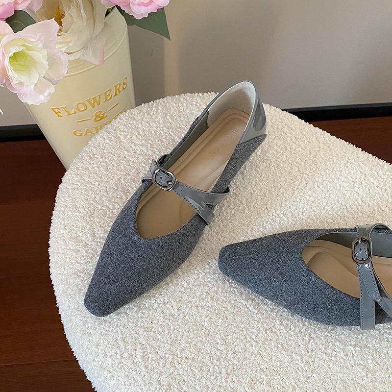 Suede square head thick heel Mary Jane shoes women's spring and autumn new low heel soft sole versatile commuter shoes