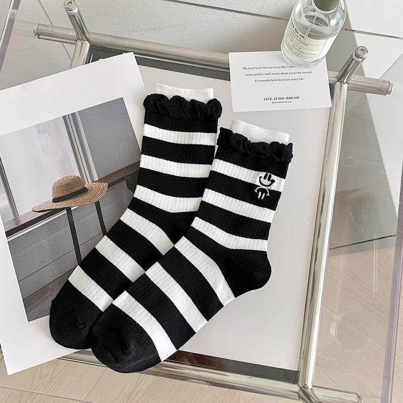 

Mid-calf Socks for Women in Autumn and Winter, Long Cotton Socks with Black and White Fringes and Lace, Versatile Cotton Socks