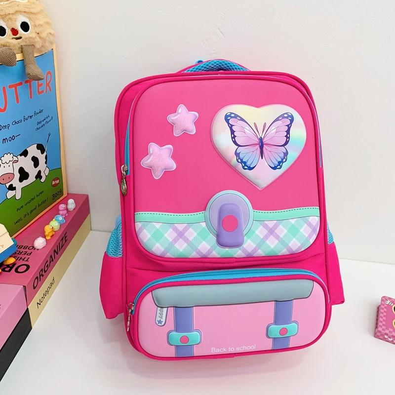 The new schoolbag for primary school students in grades 4-6 is casual, and the backpack is large-capacity to protect the spine