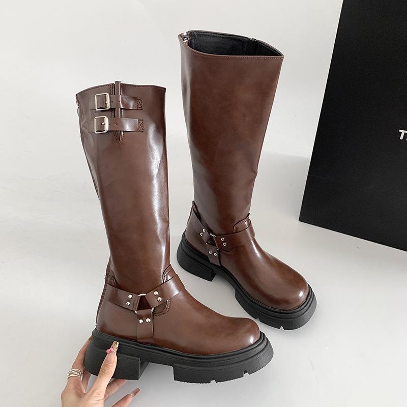 

Black retro British style platform boots women s 2025 new summer small man height increase and thin knight boots 40 коричневий