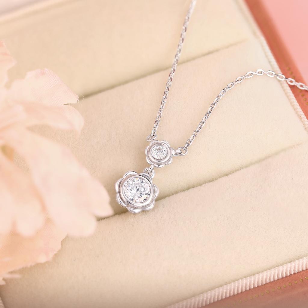 Colar com Pingente de Estrela Sol Tassel em Prata de Lei 925 Corrente Leve de Luxo para Clavícula Acessórios Colar de Prata