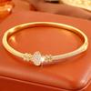 Women's hot-selling bracelets, copper-plated fashionable and simple bracelets, zircon inlaid temperament women's bracelets, popular bracelets.
