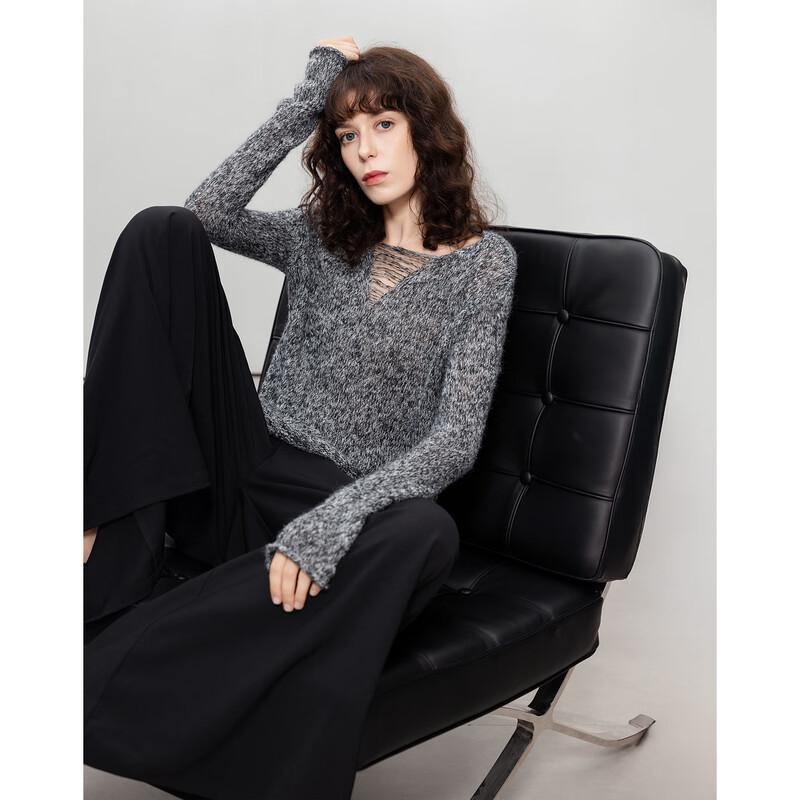 Demana Women's Round Neck Soft Knit Sweater