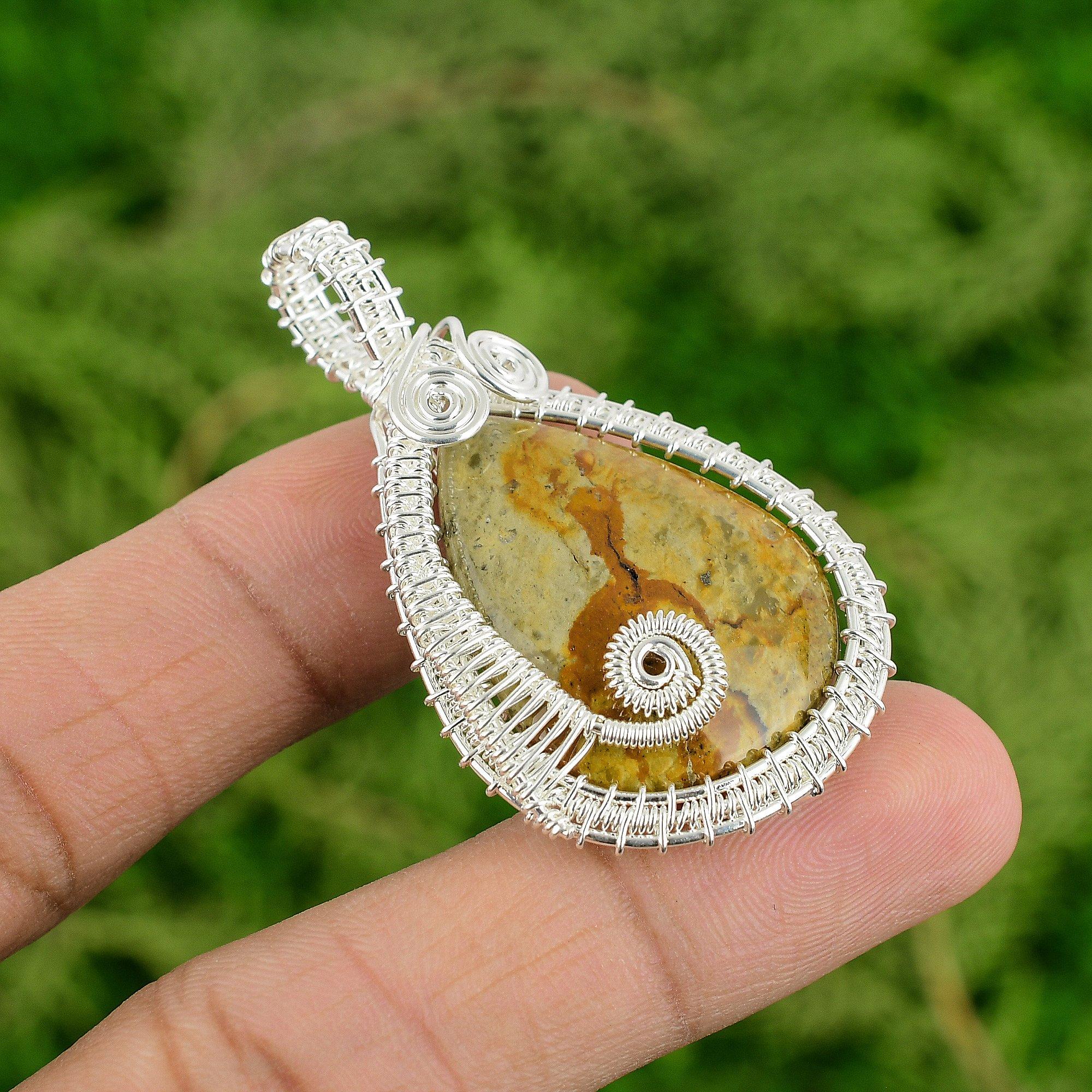 

Natural Landscape Jasper Gemstone Pendant Wire Wrapping 925 Silver For Girls