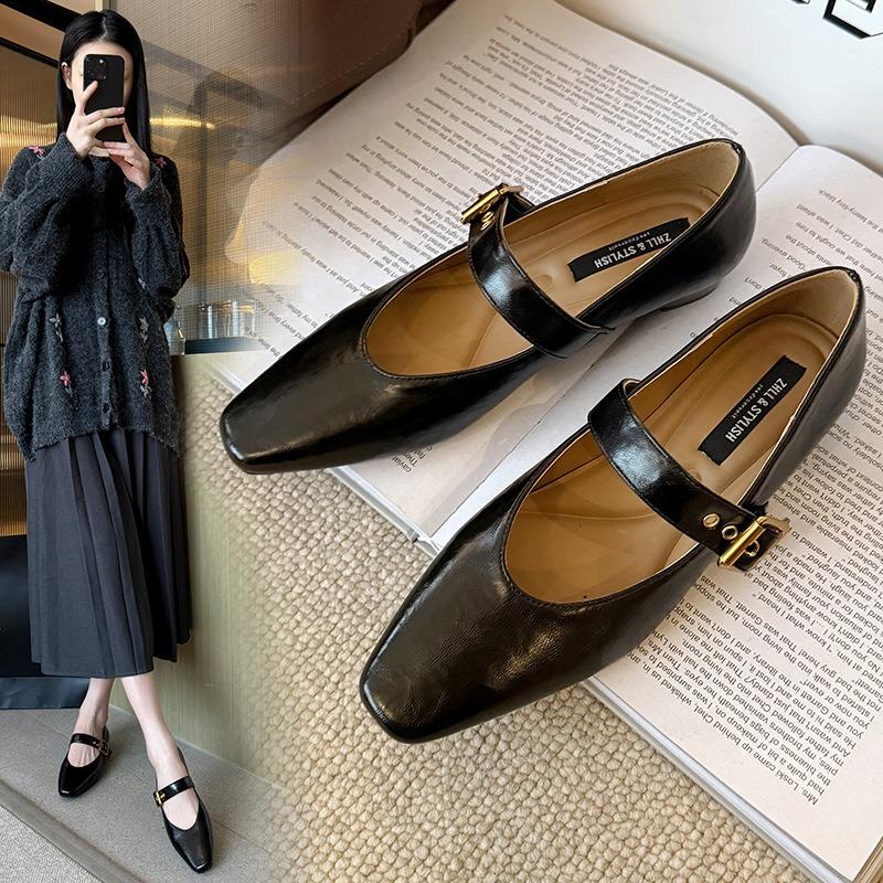 

- Retro one-word buckle, daily commuting single shoes, women s forefoot fattened and widened large-size women s shoes-4 35 чёрный