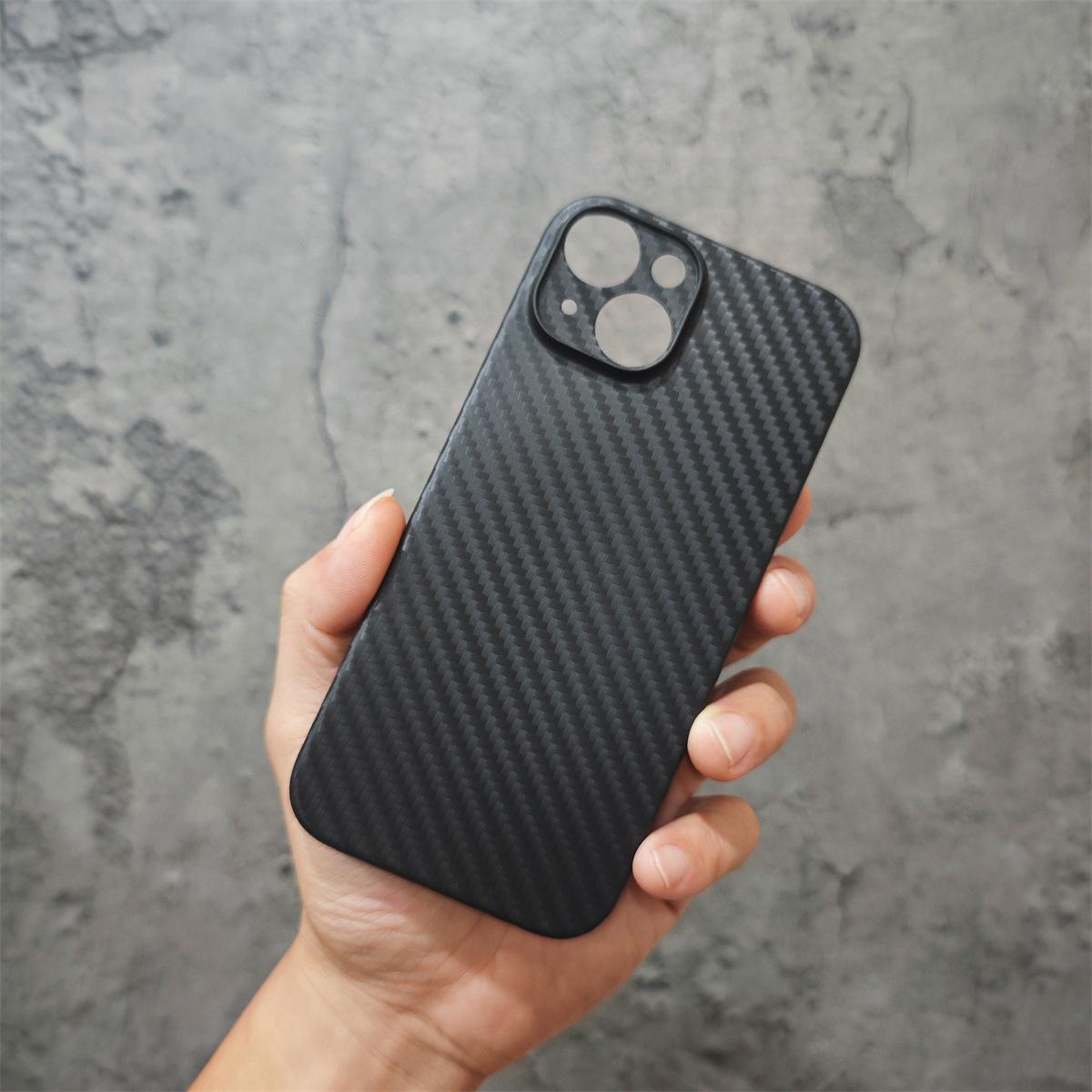 

Применимо к iPhone16promax Кевлар Карбон Долото Размер Мобильный Чехол Apple 15 Матовый 13 Ультратонкий PP Твердый Чехол Apple 16E