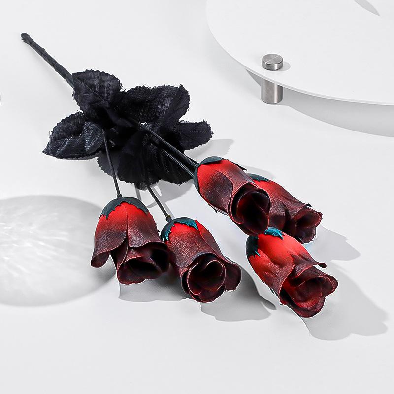 1Pcs Halloween Simulation Rose Gothic Fake Rose Bud Courtyard Decoration Home Party DIY Decoration Handheld Photography Props