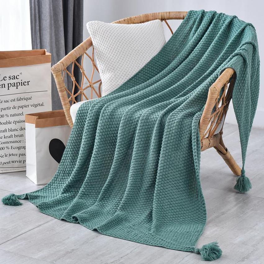 Knitted Blankets for Bed Sofa Bohemian Blanket with Tassel Thick Warm Crocheted Bedding Throw Cover for Travel Picnic Office Nap