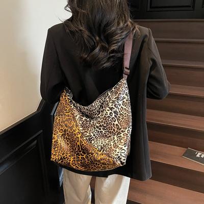 New Retro Shoulder Bag Leopard Print Lazy Style Fashion New Large Capacity Tote Bag Messenger Bag Women