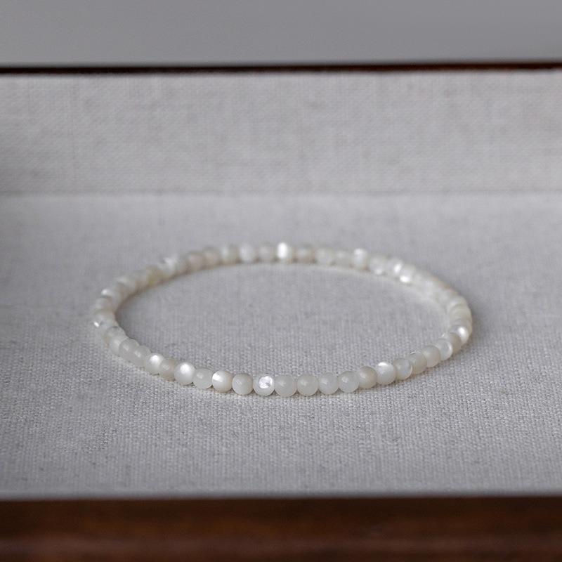 Elegant Mother-of-Pearl Love Bracelet: Exquisite Design for Couples