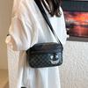 Spring new women's fashion simple personality casual large capacity fashionable messenger mobile phone shoulder small square bag