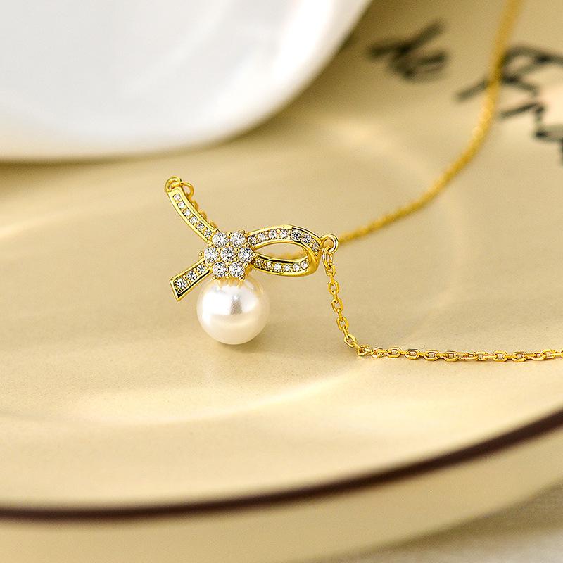 

Ожерелье из жемчуга с бриллиантовыми узлами, легкая роскошь и ощущение высокого класса, изысканная и нишевая ключичная цепочка