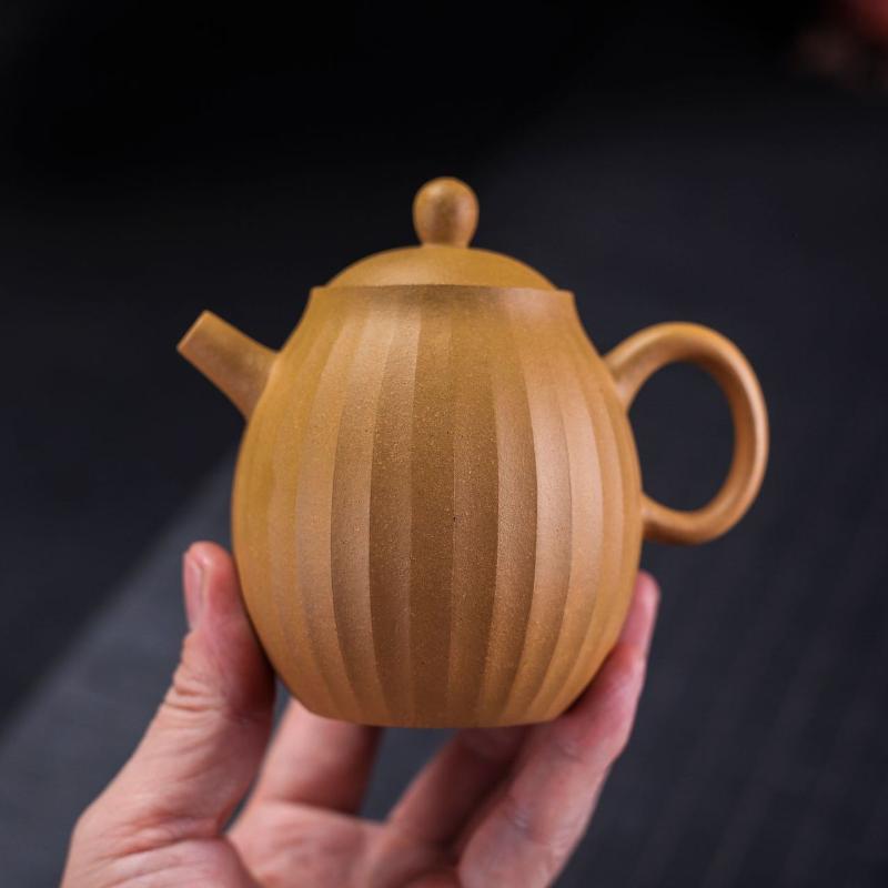 

210 мл элегантные чайники из фиолетовой глины Исин, ручной работы, горшок для дыни, глиняный чайник для заваривания чая, китайский чайный сервиз Цзыша, принадлежности