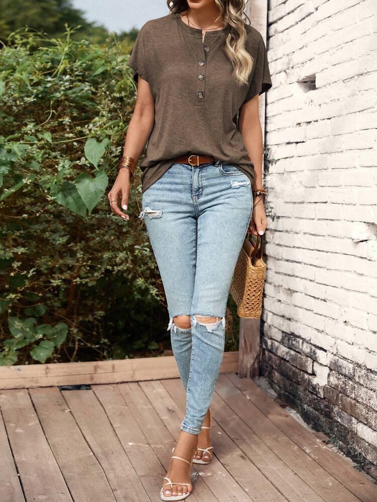 2023 Spring/Summer Women's Solid Twist-Button Short-Sleeve Top