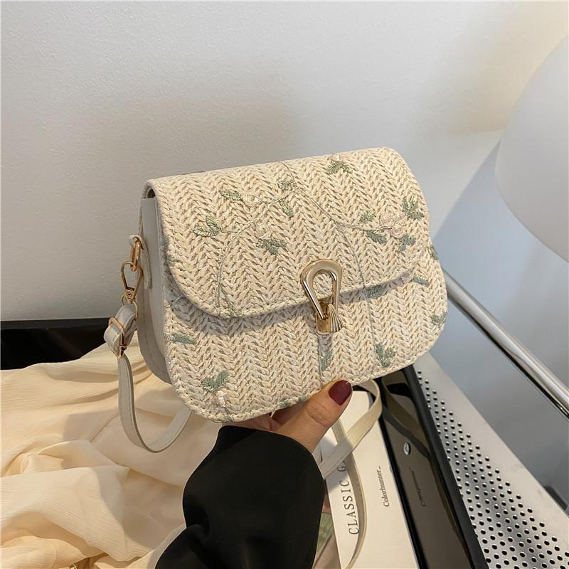

New trendy versatile and beautiful casual woven temperament saddle bag high-end single shoulder messenger bag women белый