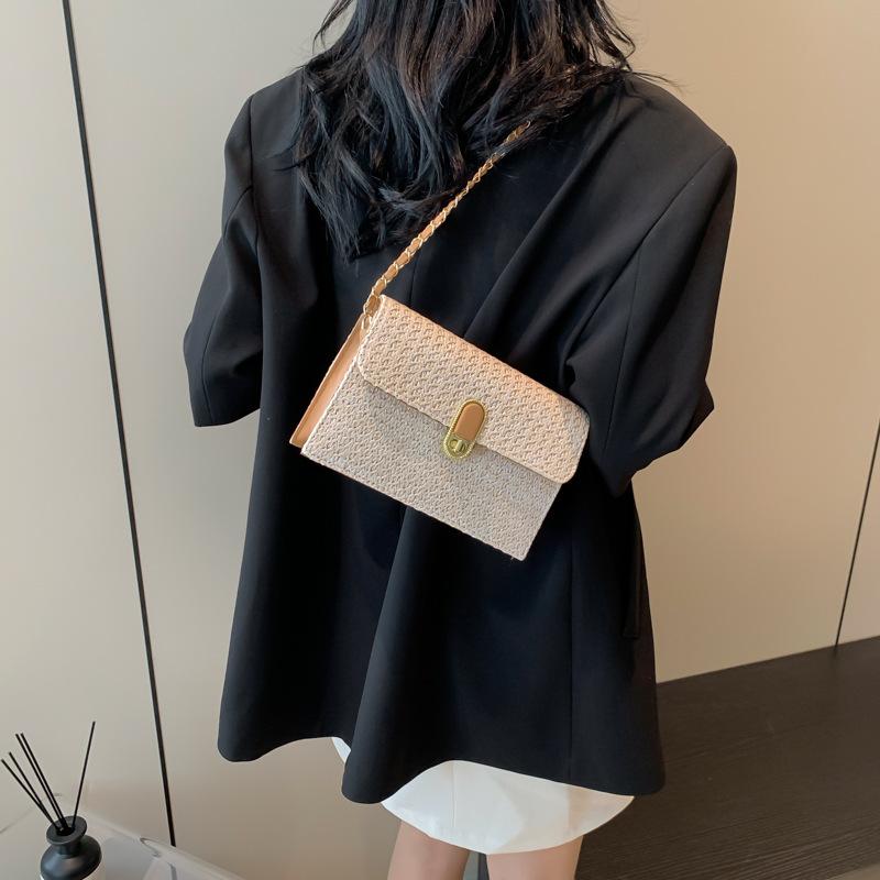 Geantă de damă cu un singur umăr, stil nou, la modă, simplă și proaspătă, cu lanț, geantă crossbody din paie la modă