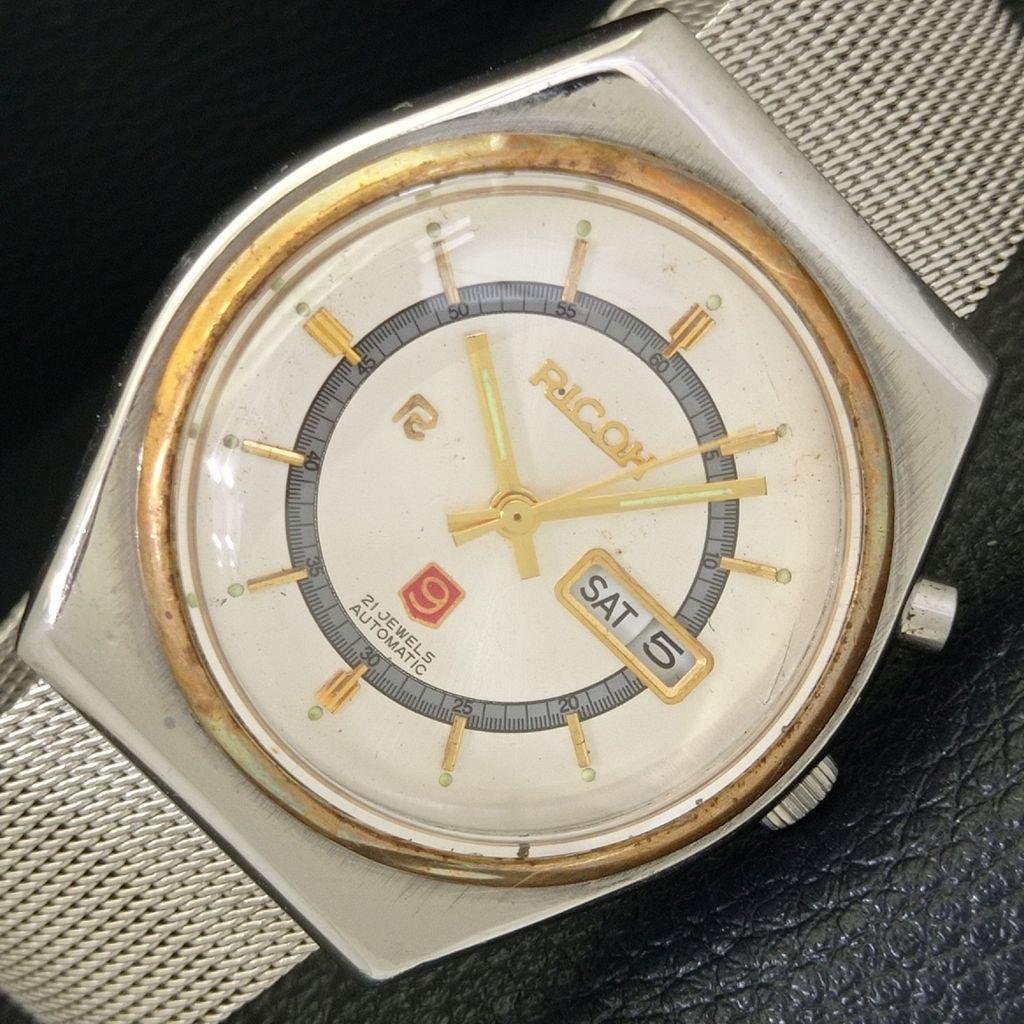 AUTOMATIC VINTAGE RICOH R31 JAPAN MENS SILVER COLOR DIAL WATCH A701928-5 R207-a701928
