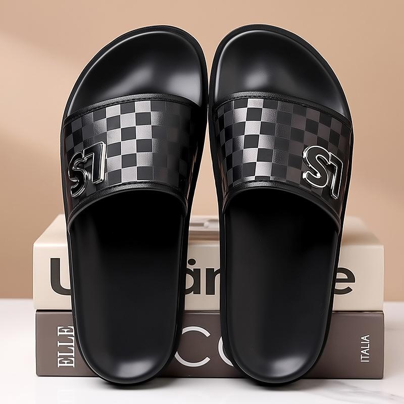 

Модная летняя мода Повседневные шлепанцы для мужчин Новые дизайнерские черные шлепанцы из коровьей кожи Мужские высококачественные корейские уличные шлепанцы для мужчин 38