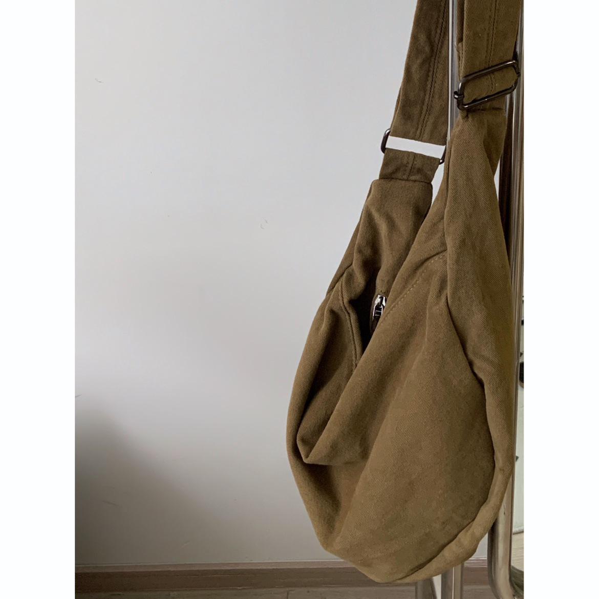 

2024 Ретро Кавова Полотно Кросбоді Сумка-пельмень - Жіночий Нішевий Лінивий Стиль Standard зелений/коричневий