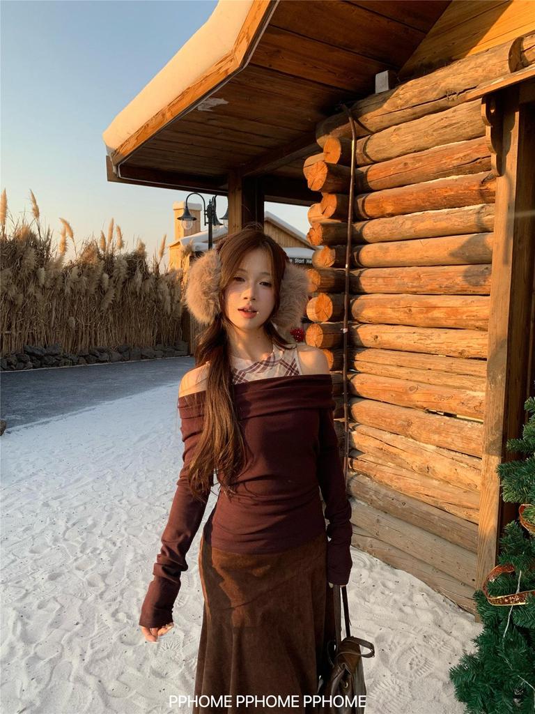 New Year Red Sexy Slim-Fit Off-the-Shoulder Long-Sleeve Women's T-shirt Set