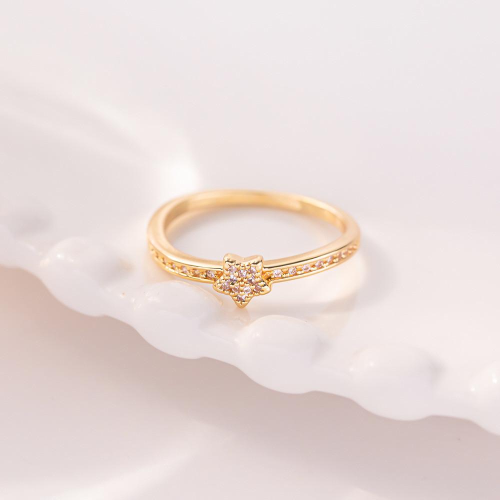 Geometric Zircon Star Ring In Copper With Electroplating For Fashionable Womens Hand Accessories Size7 золотой