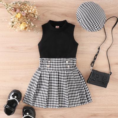 Conjunto de Moda Infantil de Verão para Meninas, Colete Sem Mangas Xadrez, Saia Curta Xadrez, Boina Conjunto de Três Peças