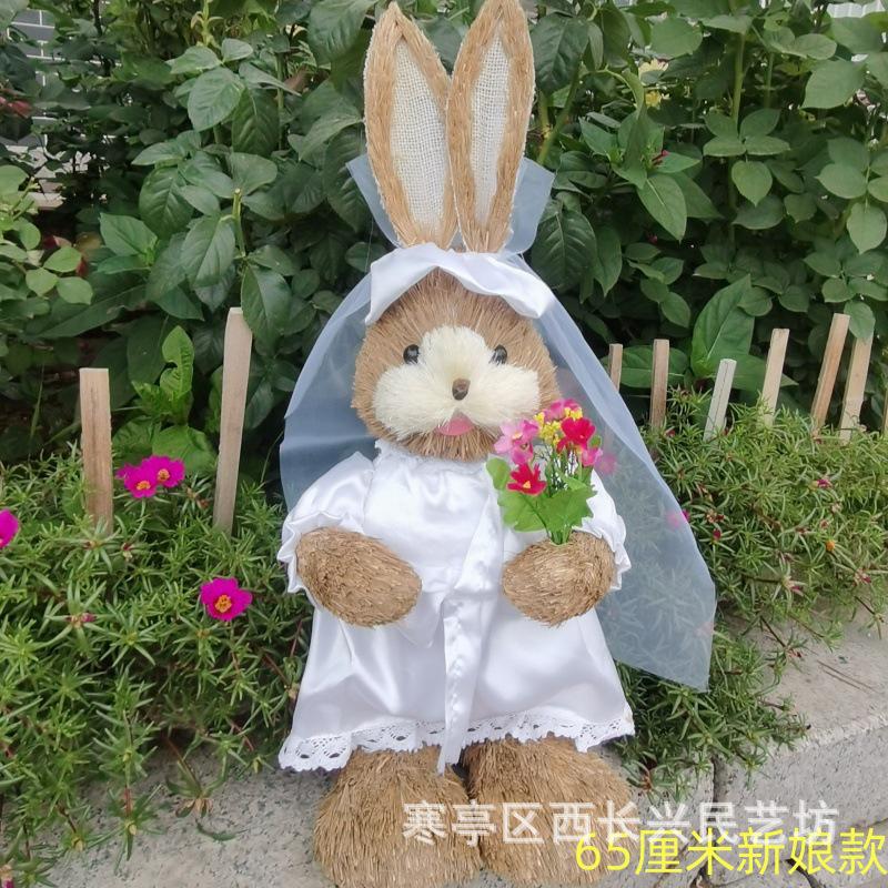 Pastoral Large Peter Rabbit Straw Woven Craft Ornament - Cute Christmas & Halloween Gift