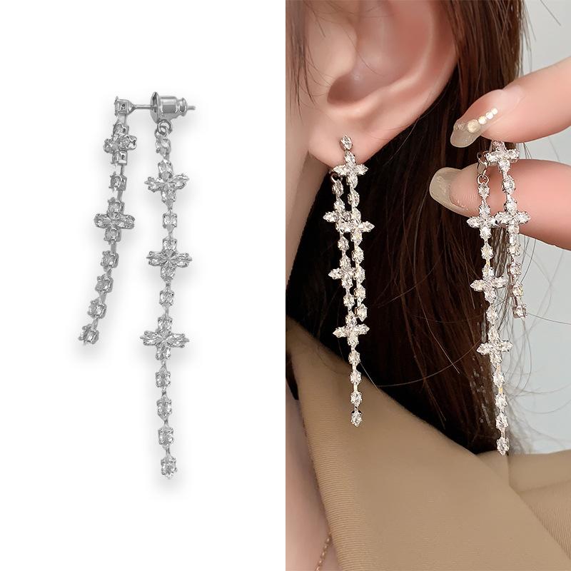 

Новые серьги-кисточки с крестом в виде четырехлистного клевера, женские медные серьги, серьги Premium Sense с четырехлистным клевером