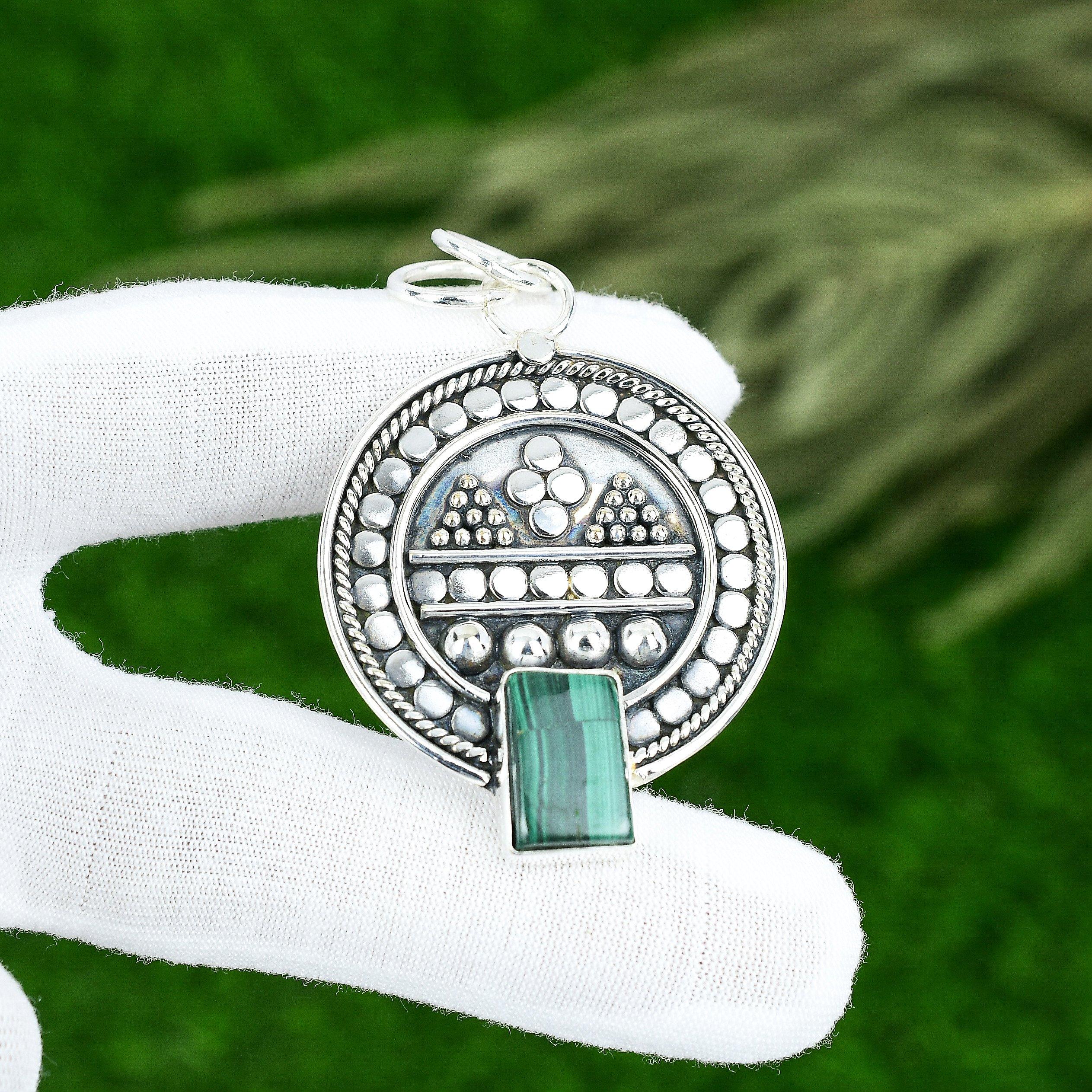 Friendship Day Sale Russian Malachite Stone Bezel New Pendant Jewelry 925 Silver