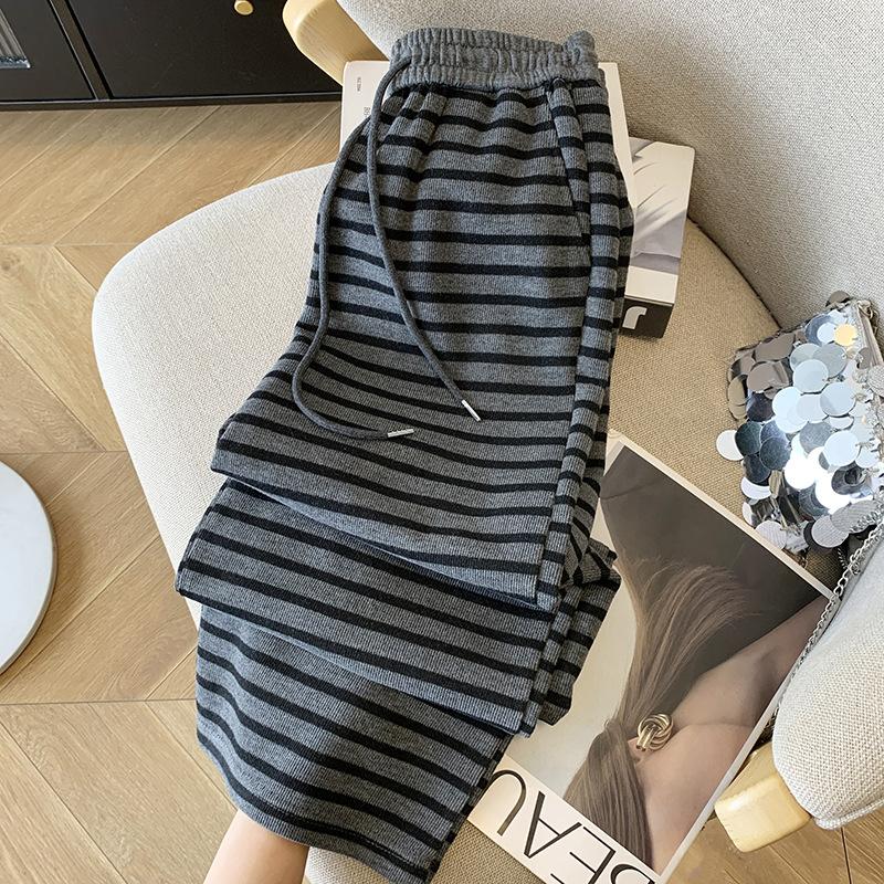 

Полосатые широкие брюки женские весенние прошитые шнурком мягкие вощеные узкие прямые повседневные брюки XL темно-серого