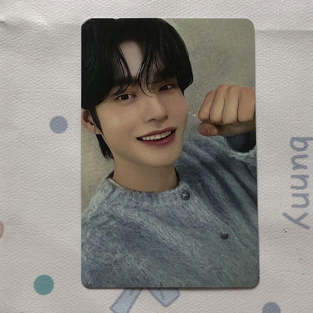 

[USED] Kim Ji-woon ZB1 Winner B Prize Zebewan Rock-Paper-Scissors Trading Card