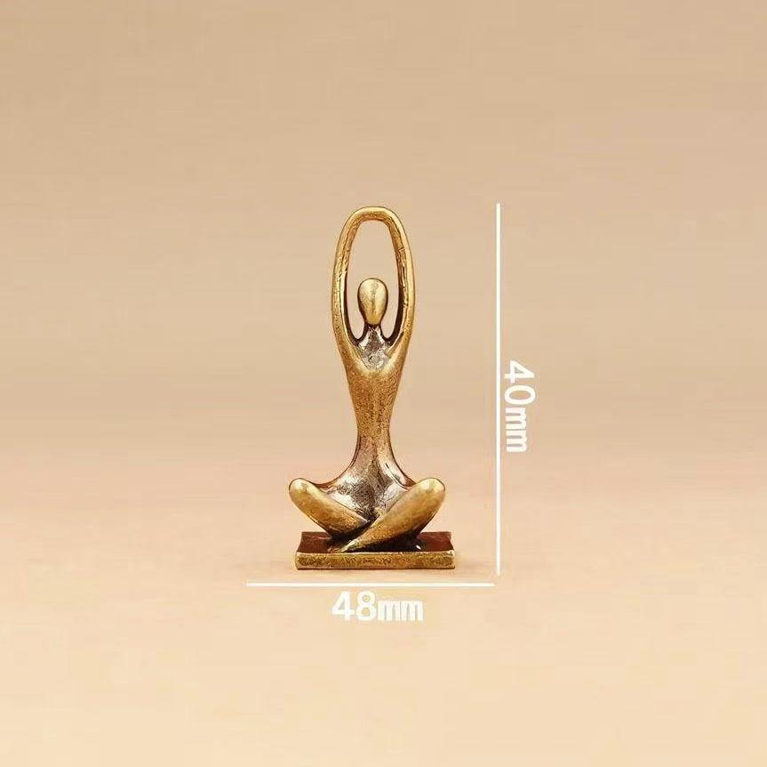 Статуэтка Девушка Йога из Латуни Декор для Дома Фигурка Орнамент Нордический Люкс Гостиная Абстрактный Персонаж Орнамент