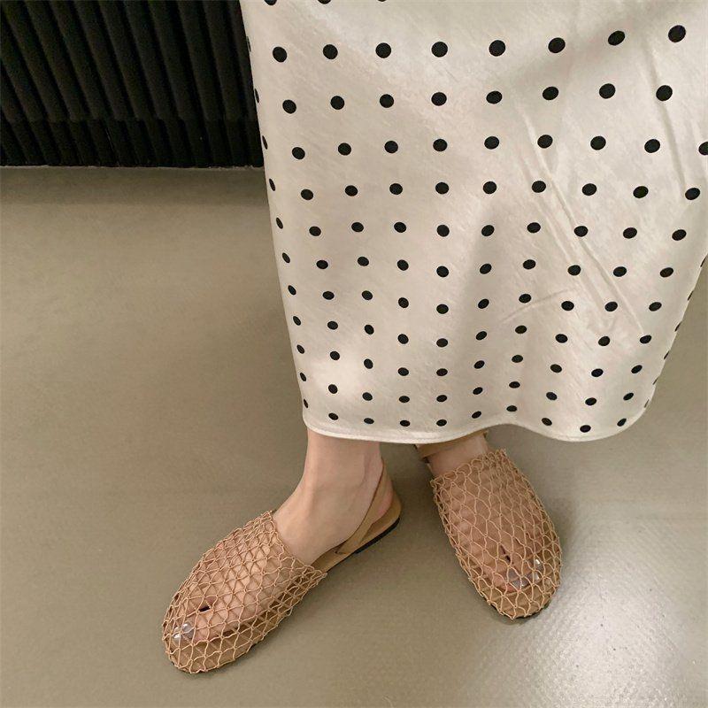 

Korean version of retro niche flat-bottomed fishing net shoes women s single shoes 2025 summer new hollow mesh Roman two-wear sandals 40