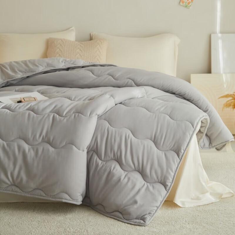 HODO Brushed Fleece Warm Winter Quilt