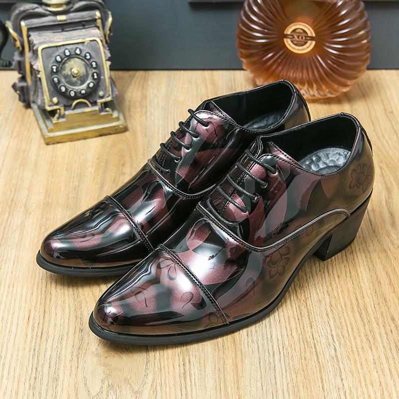 Fashion Men Dress Shoes Lace Up Pattern Men Formal Offince Business Shoes Leather Luxury Fashion Oxfords Groom Wedding Shoes Men