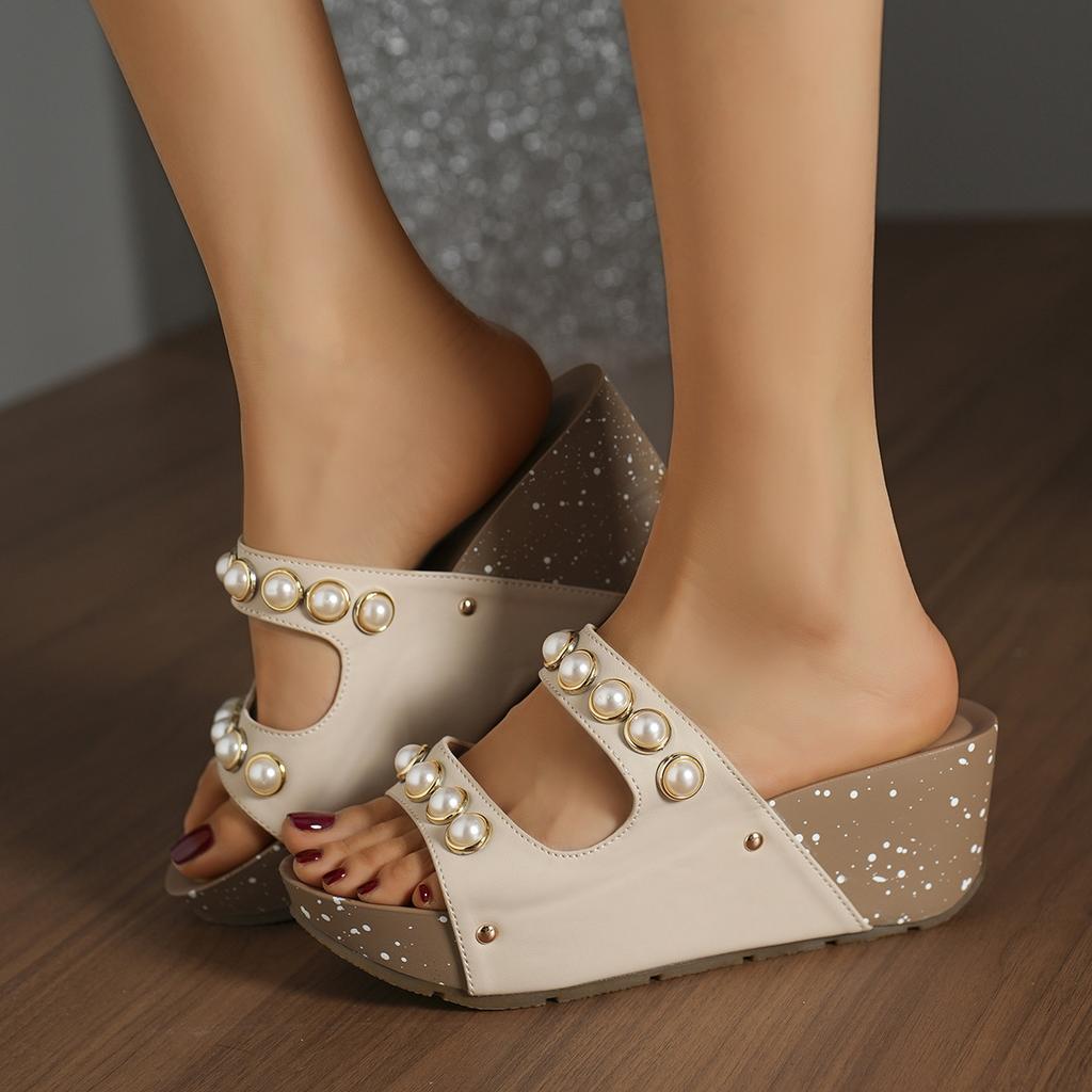 Übergrößen Schuhe für Damen Sommer Mode Keilabsatz Plateau 36-43 Schlupfschuhe Damen Freizeit Offene Zehenpartie Sandalen für den Strand 2026