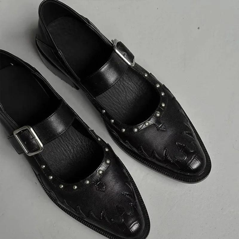 fashion Ladies Shoes on Sale Fashion Buckle Women's Flats Autumn Pointed Toe Solid Solft Leather Casual Square Root Office Ladies Shoes