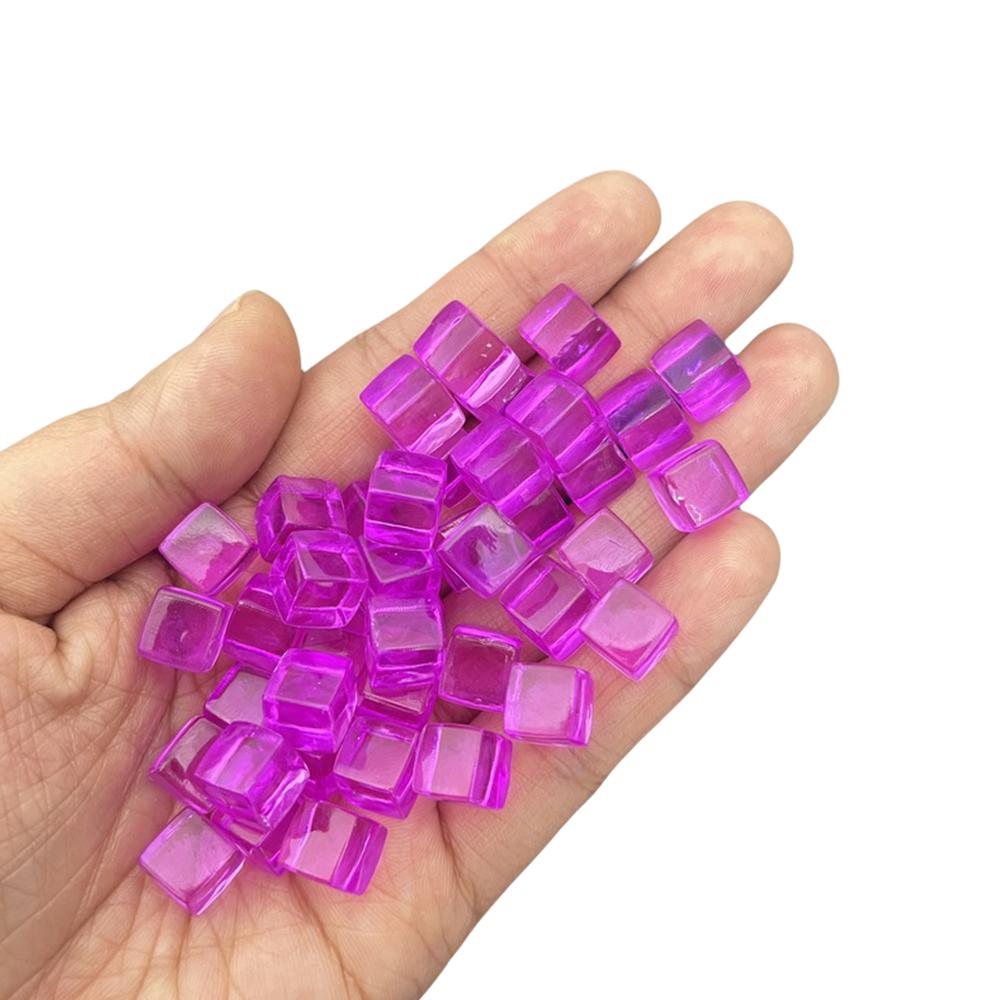 100 Stück Set 8mm Transparenter Würfel mit eckigen Kanten Bunt Klar Einfarbig Würfel Schachfigur Rechter Winkel Für Brettspiel