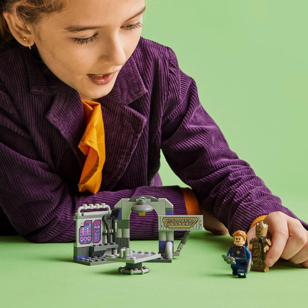 LEGO Super Heroes Marvel Guardians of the Galaxy Secret Hideout 76253 Toy Blocks Gift Space American Comic Superhero Boys Ages 7 and Up