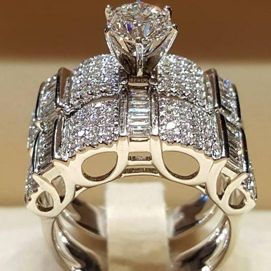 Three Heroes Elegant Simulated Eight Hearts & Arrows Diamond Zircon Engagement Ring Set