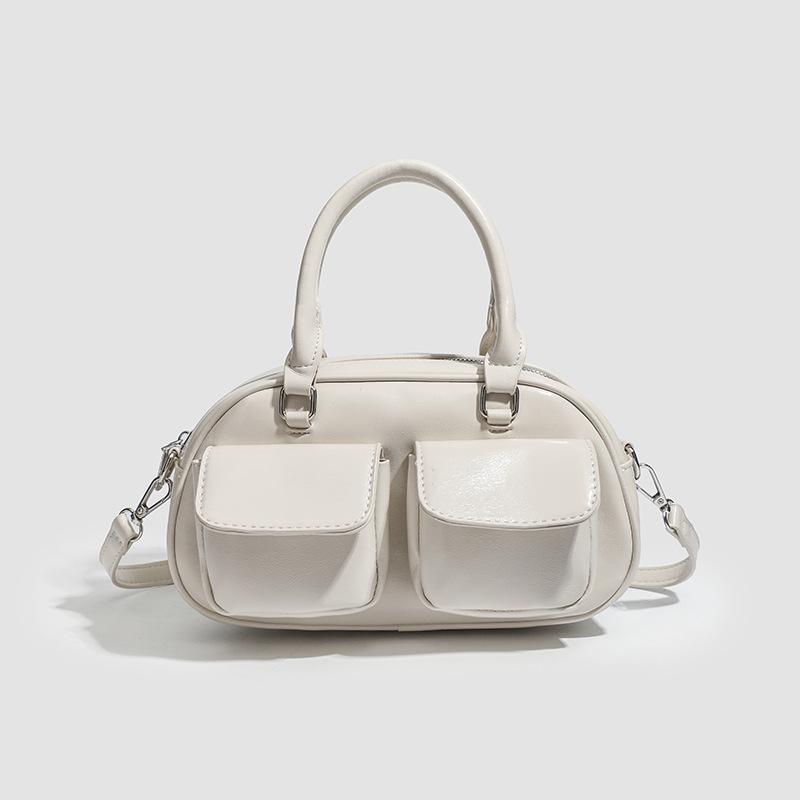 Korean version of trendy niche design underarm baguette bag women's 2025 autumn new shoulder Boston bag bowling bag