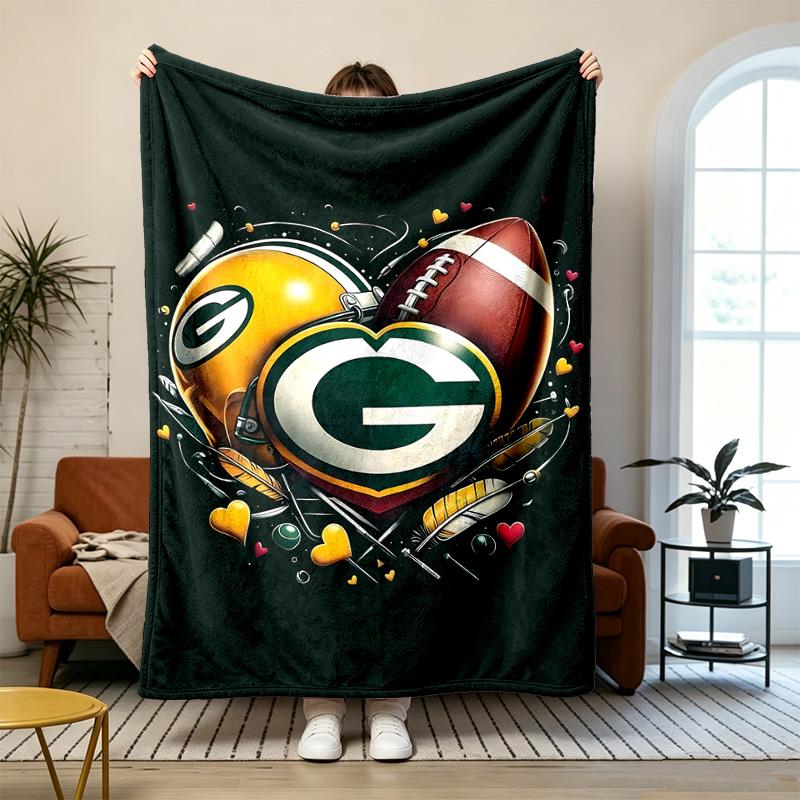Green Bay Packers Soft and comfortable flannel Suitable for sofas living rooms outdoor camping travel and also makes a great anniversary gif