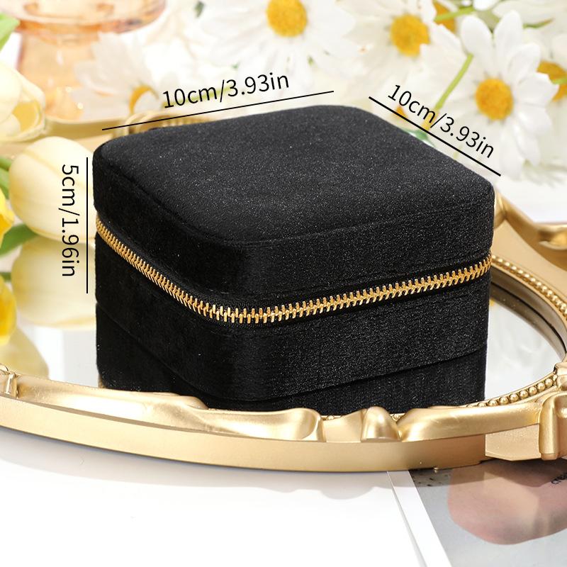 Velvet Jewelry Box For Women Geometric Sqaure Jewelry Storage Case Necklace Ring Earrings Travel Portable Zipper Boxes