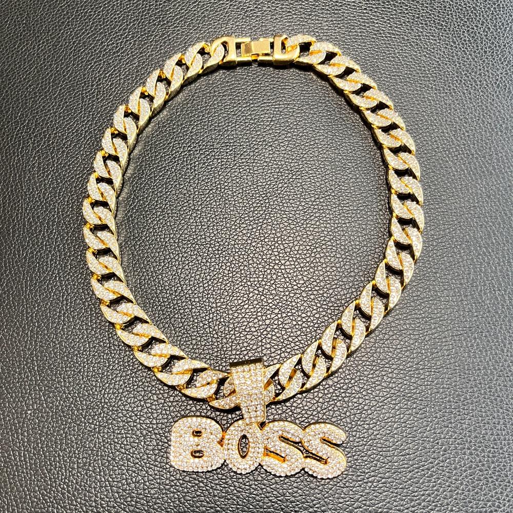 Zhuerrui Hop Bling BOSS Letter Pendant Necklace Full Iced Out CZ Diamond Cuban Link Chain for Men Rapper Jewelry Gift B2400310