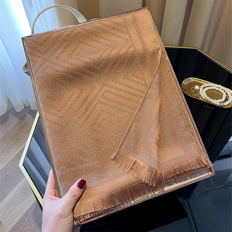 Wiosenny szal z imitacji jedwabiu Damski modny szal Wysokiej klasy elegancki szal Bawełna tencel Wszechstronny jedwabny szal