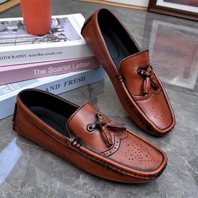 Fashion Retro Oil Top Casual Leather Shoes Retro Men Loafers Slip On Formal Moccasins Soft Leather Driving Shoes Lightweight Boat Shoes